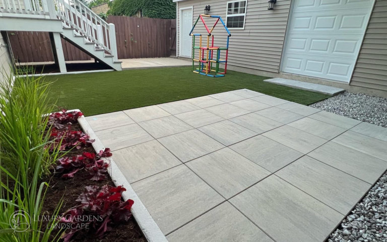 Paver Patios 5 Contemporary_Concrete_Patio
