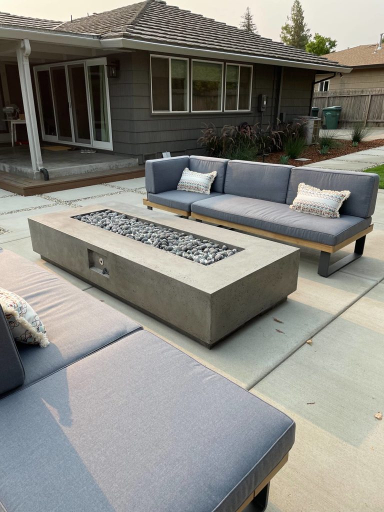 High Quality 3D Landscape Design 9 modern fire table as an outdoor fire feature