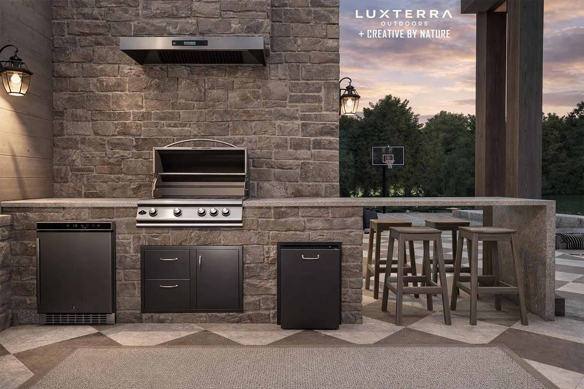 Custom Backyard Kitchen Design Trends in Naperville: Modern Outdoor Living Ideas