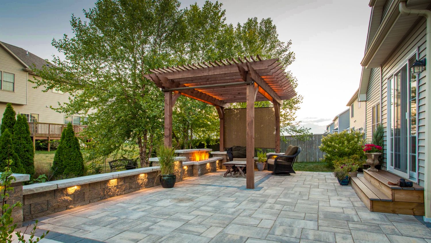 Pet-Friendly Backyard Arlington Heights